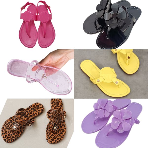 flat women shoe designer slippers casual female fats slides beach clip toe woman sandalsleather designer women sandals slippersfashion women, Black
flat women shoe designer slippers casual female fats slides beach clip toe woman sandalsleather designer women sandals slippersfashion women, Black