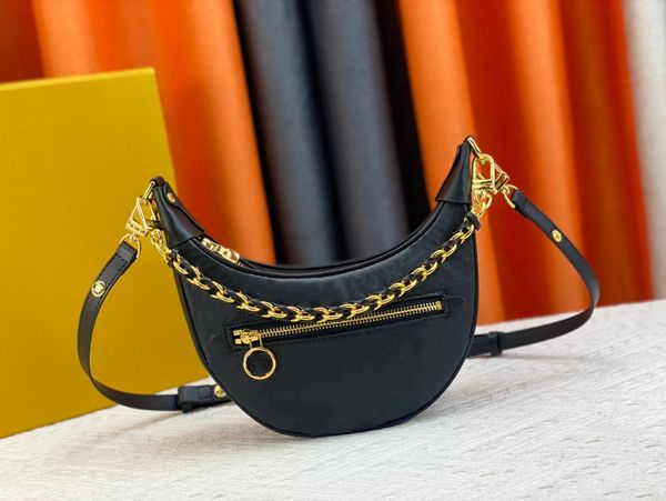 fashion 22591 22593 22594 saddle bag shoulder bag women genuine leather monogram pattern zipper badge logo large capacity designer luxury ba
fashion 22591 22593 22594 saddle bag shoulder bag women genuine leather monogram pattern zipper badge logo large capacity designer luxury ba