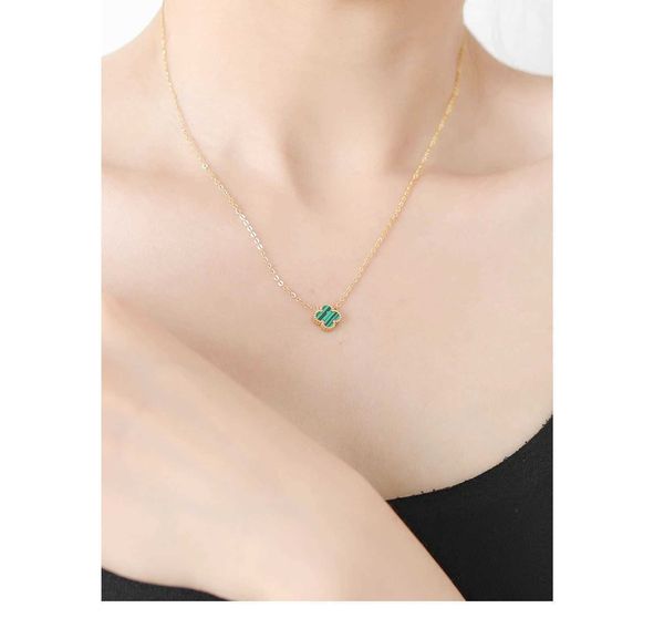 clover necklace new type small clover pendant steel necklace designed by female minority light luxury fashionable and high-grade feeling cla, Silver
clover necklace new type small clover pendant steel necklace designed by female minority light luxury fashionable and high-grade feeling cla, Silver