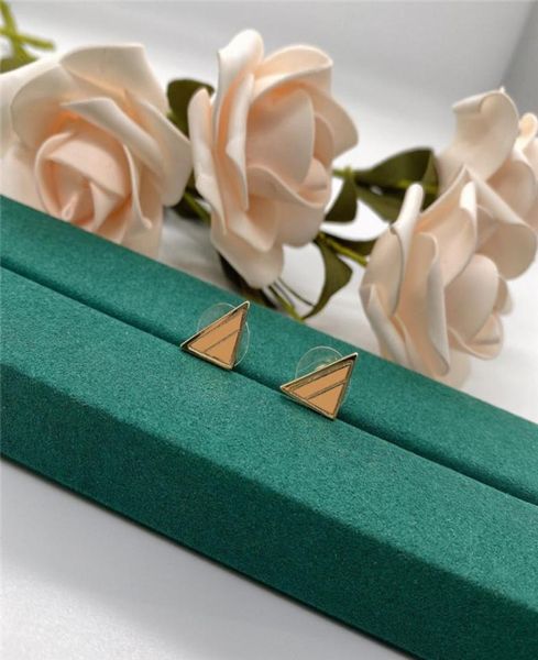trendy metal triangle earrings charm women letter studs with stamps simple style personality dangler whole1203040, Golden
trendy metal triangle earrings charm women letter studs with stamps simple style personality dangler whole1203040, Golden