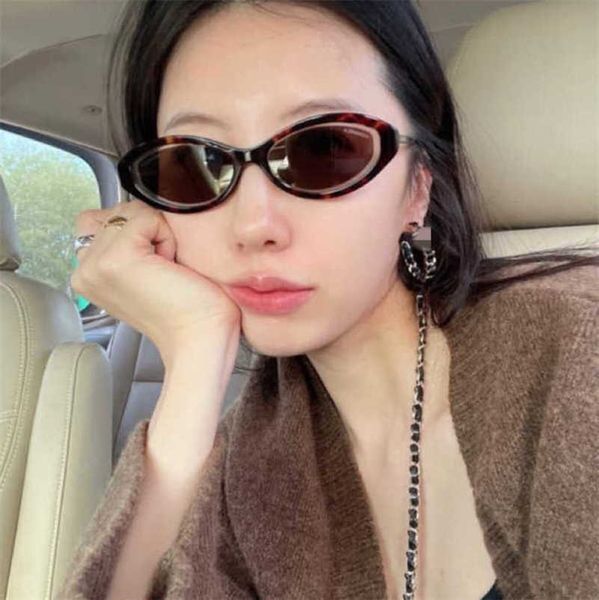 20% off for luxury designers small fragrant cat's eye ins tidy pearl chain net red, White;black
20% off for luxury designers small fragrant cat's eye ins tidy pearl chain net red, White;black