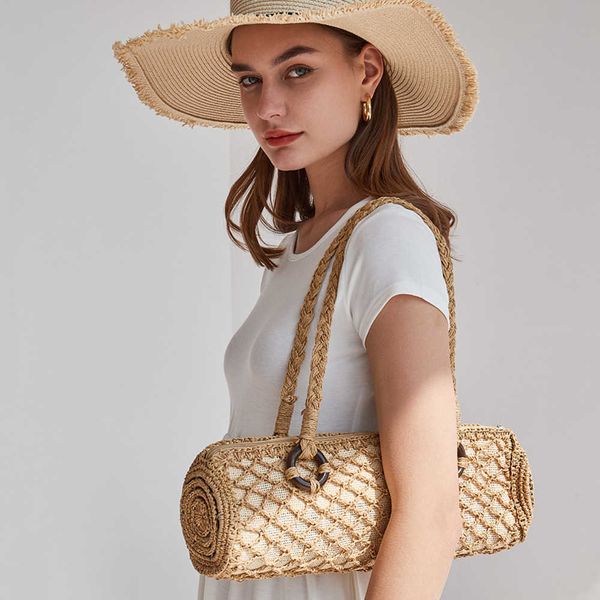 new hand-held straw woven bag french baguette shoulder bag minority fashion straw woven pillow bag women's bag 230406
new hand-held straw woven bag french baguette shoulder bag minority fashion straw woven pillow bag women's bag 230406
