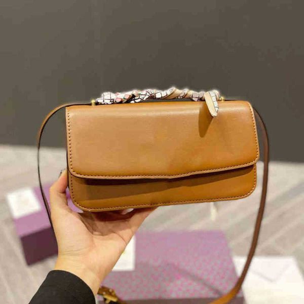 shoulder bags baguette underarm bags women handbag pack crossbody leather luxury designer splicing crossbody female purses trendy print hand
shoulder bags baguette underarm bags women handbag pack crossbody leather luxury designer splicing crossbody female purses trendy print hand