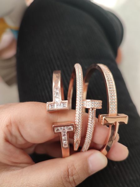 initial 18k gold ladies bangle bracelets for women men luxury open designer jewelry silver love couple jewlery party gifts wedding party bir, Black
initial 18k gold ladies bangle bracelets for women men luxury open designer jewelry silver love couple jewlery party gifts wedding party bir, Black
