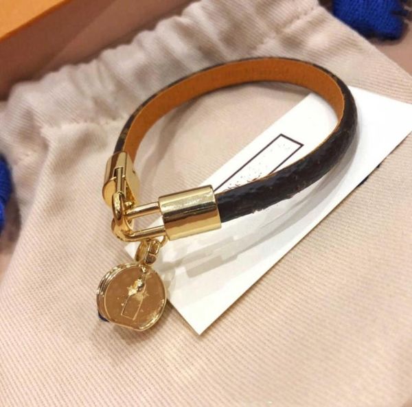 2022 design bracelets for woman or man bracelets leather bracelet for couple bracelet jewelry supply4770080, Black
2022 design bracelets for woman or man bracelets leather bracelet for couple bracelet jewelry supply4770080, Black