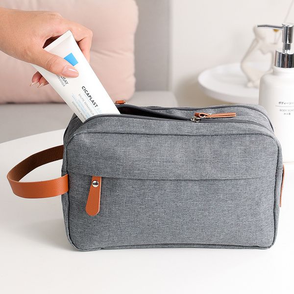 cosmetic bags cases double layer men's toilet bag business portable makeup machine for cosmetics travel makeup storage bag waterproof b
cosmetic bags cases double layer men's toilet bag business portable makeup machine for cosmetics travel makeup storage bag waterproof b