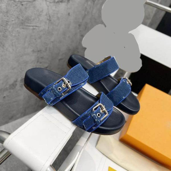 presbyopia slippers designer slippers platform sandal printed women sandals luxury leather flat slides beach leisure shoes01, Black
presbyopia slippers designer slippers platform sandal printed women sandals luxury leather flat slides beach leisure shoes01, Black