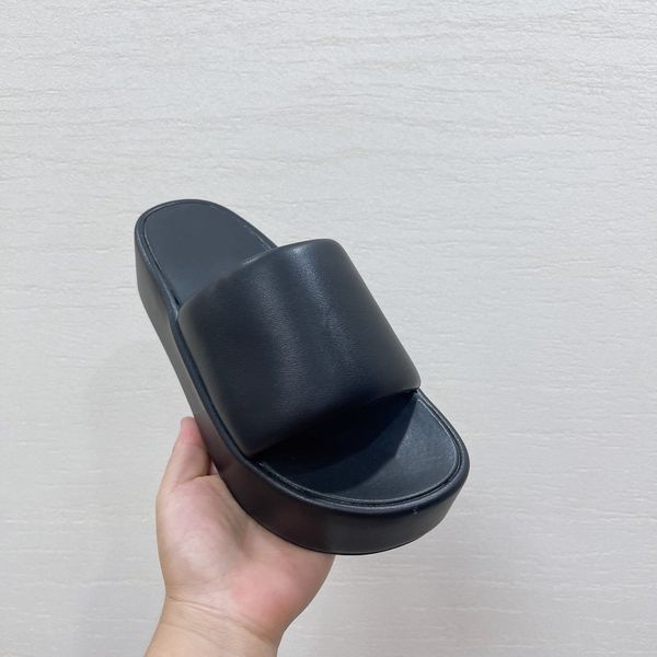 thick bottom sandals for men women slippers embroidered letters knit slides platform mule beach pool slides logo shoes knitted flat mules fl, Black
thick bottom sandals for men women slippers embroidered letters knit slides platform mule beach pool slides logo shoes knitted flat mules fl, Black