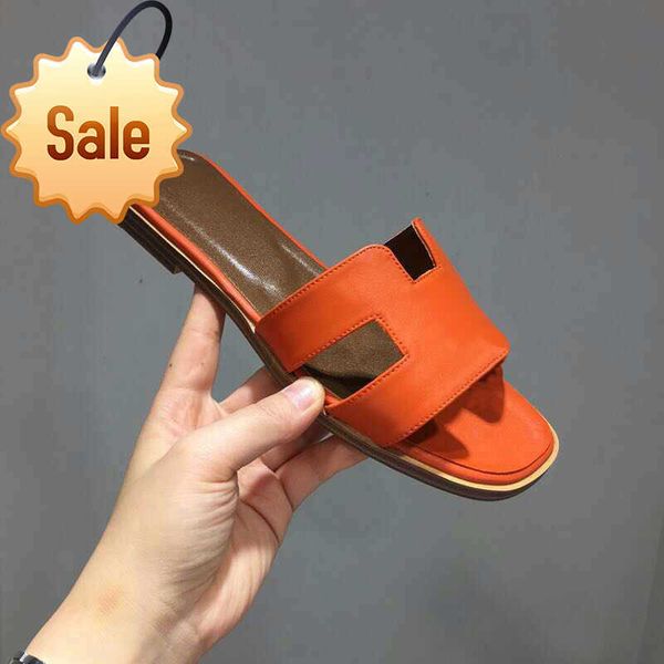 slippers luxury designer slippers beach classic flat woman summer lady cartoon big head leather l bath fashion women shoes large size 35-41-, Black
slippers luxury designer slippers beach classic flat woman summer lady cartoon big head leather l bath fashion women shoes large size 35-41-, Black