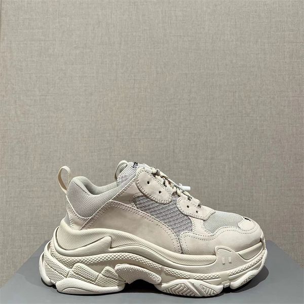 2023 triple s men women designer casual shoes platform sneakers clear sole black white grey red pink blue mens trainers tennis running shoes
2023 triple s men women designer casual shoes platform sneakers clear sole black white grey red pink blue mens trainers tennis running shoes