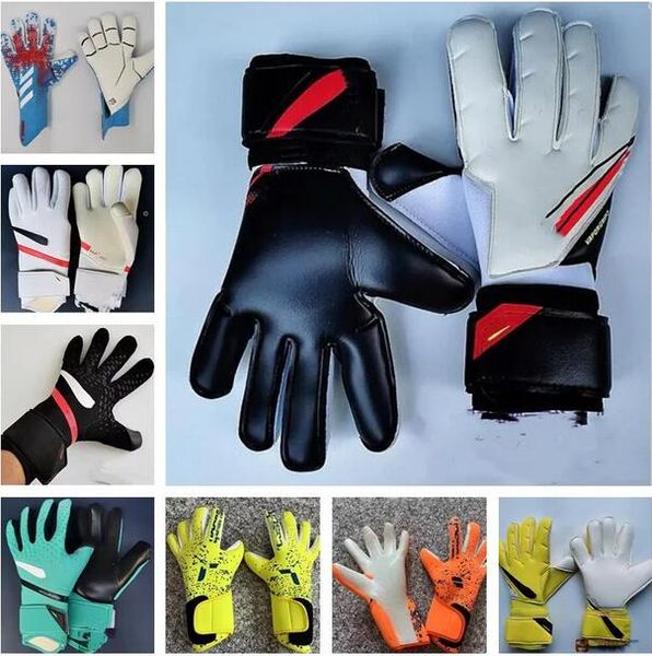 goalkeeper gloves new version phantom shadow handbag comfortable football goalkeeper training match anti slip shock absorption qu, Black
goalkeeper gloves new version phantom shadow handbag comfortable football goalkeeper training match anti slip shock absorption qu, Black