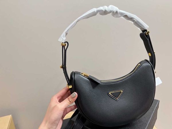 luxury designer bags handbags shoulder crossbody bag tote woman's 2023 new fashion texture leather underarm bag messenger bags envelope
luxury designer bags handbags shoulder crossbody bag tote woman's 2023 new fashion texture leather underarm bag messenger bags envelope