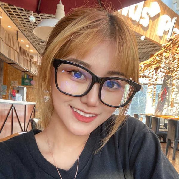 women's luxury designer plain face spectacle frame female with myopia anti blue light male high sense the same v looks thin, White;black
women's luxury designer plain face spectacle frame female with myopia anti blue light male high sense the same v looks thin, White;black