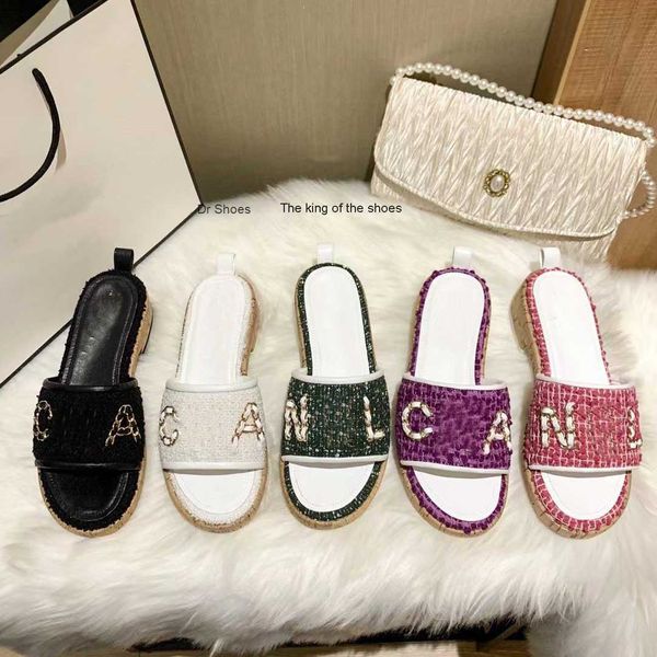 shoes small fragrant thick soled straight line 2023 summer letter chain wear versatile high version slippers female, Black
shoes small fragrant thick soled straight line 2023 summer letter chain wear versatile high version slippers female, Black