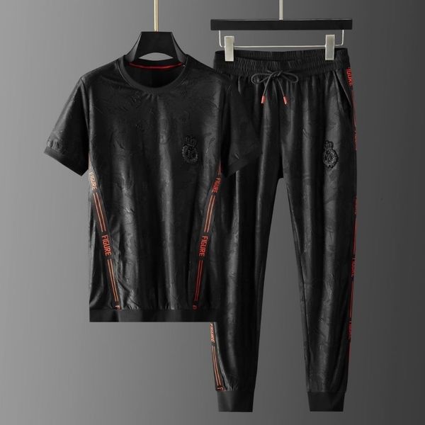 men's tracksuits european high-end jacquard ribbon patchwork short sleeved pajamas men's summer korean large size trend two-piece, Gray
men's tracksuits european high-end jacquard ribbon patchwork short sleeved pajamas men's summer korean large size trend two-piece, Gray
