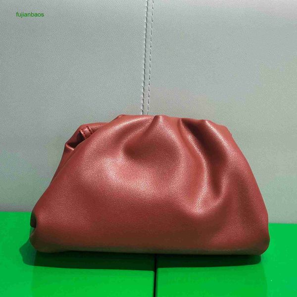 bottgs designer handbags cloud bag pleated clip small bag women's korean version 2023 new network red women's bag shoulder bag cro, Black
bottgs designer handbags cloud bag pleated clip small bag women's korean version 2023 new network red women's bag shoulder bag cro, Black