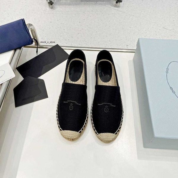luxury casual shoes women straw flats espadrilles summer woman flat beach half slippers fisherman shoes fashion loafers lace box size 35-41, Black
luxury casual shoes women straw flats espadrilles summer woman flat beach half slippers fisherman shoes fashion loafers lace box size 35-41, Black