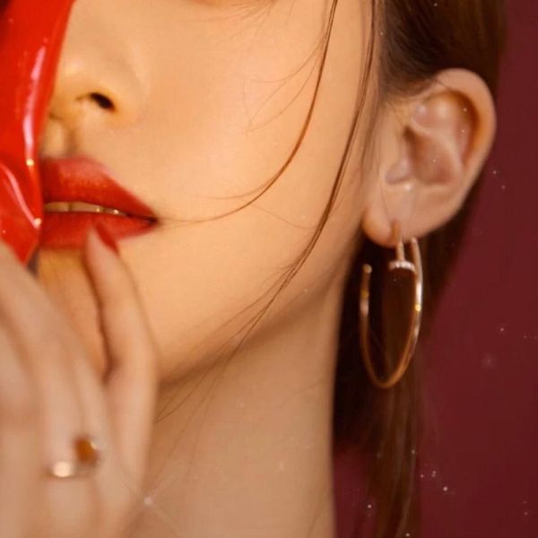nail earring studs with diamond earrings brass gold plated luxury brand highest counter quality new european size with box gift for girlfrie, Golden;silver
nail earring studs with diamond earrings brass gold plated luxury brand highest counter quality new european size with box gift for girlfrie, Golden;silver