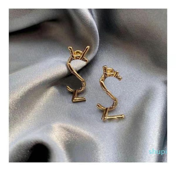 designer earrings women fashion stud luxurys jewelry alloy 925 silver needle birthday gift party9614746, Golden;silver
designer earrings women fashion stud luxurys jewelry alloy 925 silver needle birthday gift party9614746, Golden;silver