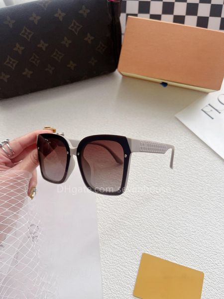 women polarized sunglasses classic design retro style fit type fashion sunglasses 5a quality, White;black
women polarized sunglasses classic design retro style fit type fashion sunglasses 5a quality, White;black