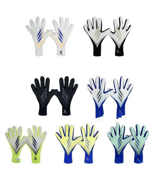 2023 new goalkeeper falcon gloves competition training wear-resistant men's professional super sticky ball goalkeeper equips with a sli, Black
2023 new goalkeeper falcon gloves competition training wear-resistant men's professional super sticky ball goalkeeper equips with a sli, Black