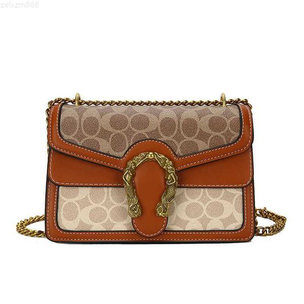 spring retro crossbody bag for women designer chain purses with shoulder strap small leather handbags
spring retro crossbody bag for women designer chain purses with shoulder strap small leather handbags