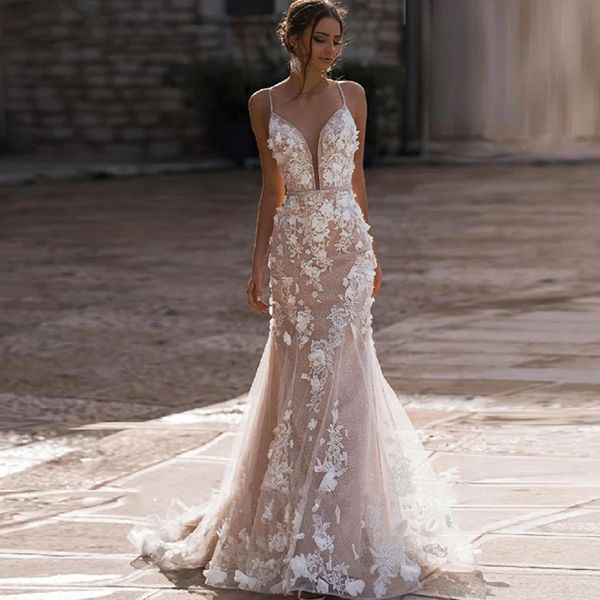 bohemian mermaid wedding dresses spaghetti straps v-neck 3d flowers lace appliques boho beach bride gowns backless tulle vestido de noiva, White
bohemian mermaid wedding dresses spaghetti straps v-neck 3d flowers lace appliques boho beach bride gowns backless tulle vestido de noiva, White