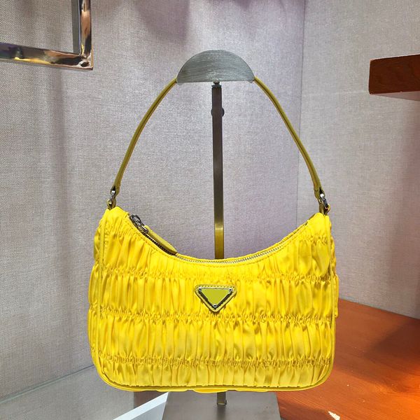 nylon hobo bag designer shoulder bag luxury pleated bag clutch bags beach bag women handbags classic hobos bags triangular sequin fashion br
nylon hobo bag designer shoulder bag luxury pleated bag clutch bags beach bag women handbags classic hobos bags triangular sequin fashion br