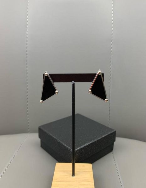 women earings jewelry highend letter p luxurys designers studs earrings fashion design temperament stud personalized drop earring2514751, Golden;silver
women earings jewelry highend letter p luxurys designers studs earrings fashion design temperament stud personalized drop earring2514751, Golden;silver