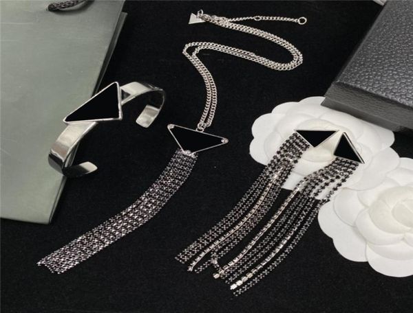 fashion love diamond necklace earrings pearl designer earrings studs women jewelry sets gift for party anniversary1783858, Black
fashion love diamond necklace earrings pearl designer earrings studs women jewelry sets gift for party anniversary1783858, Black