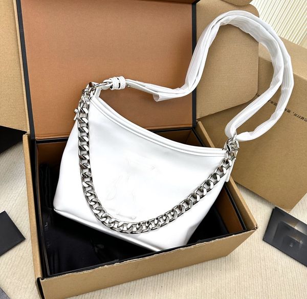 handbag genuine leather women's bag cloud bag fashion versatile handheld chain one shoulder simple crossbody bag
handbag genuine leather women's bag cloud bag fashion versatile handheld chain one shoulder simple crossbody bag