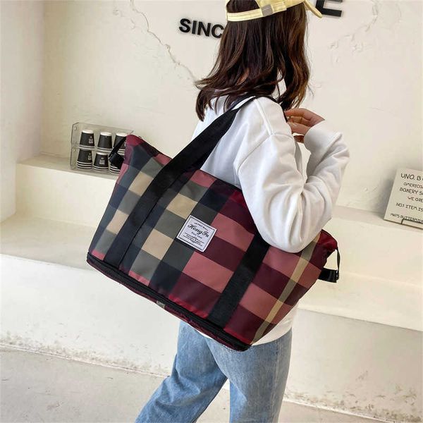 duffel bags 2023 new fashion folding short distance travel large capacity women s hand luggage storage wet and dry separation fitness 230406
duffel bags 2023 new fashion folding short distance travel large capacity women s hand luggage storage wet and dry separation fitness 230406