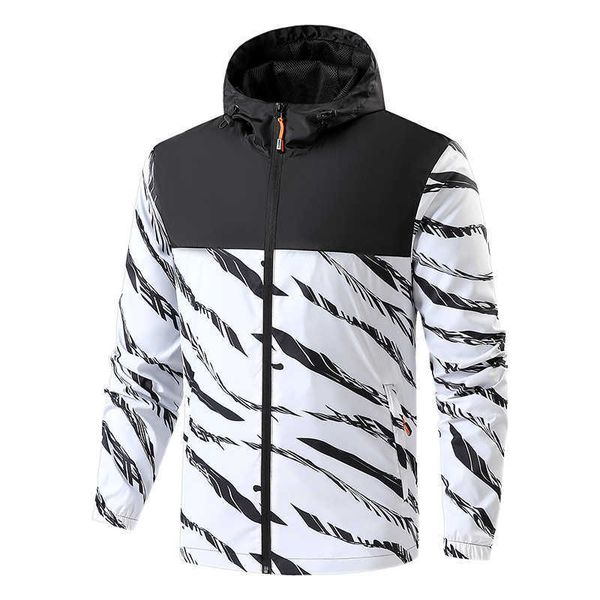 Men's Hooded Letter Thin Windbreaker Coat Youth Slim Holiday Fit Large Jacket designer clothes Spring and Fall Jacket hooded Jacket Warm Outwear
Men's Hooded Letter Thin Windbreaker Coat Youth Slim Holiday Fit Large Jacket designer clothes Spring and Fall Jacket hooded Jacket Warm Outwear