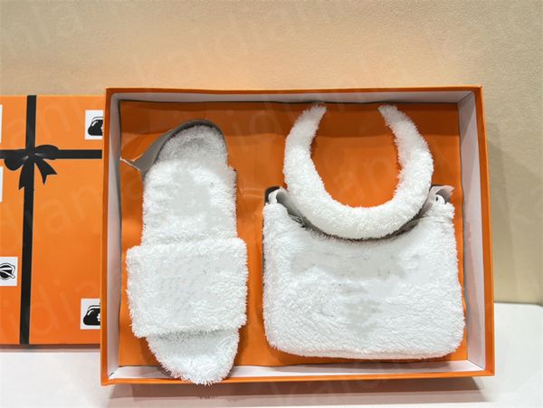 leather clutch handbags for women evening bags fashion chain purse lady plush furry shoulder handbag crossbody mini messenger bag card holde
leather clutch handbags for women evening bags fashion chain purse lady plush furry shoulder handbag crossbody mini messenger bag card holde