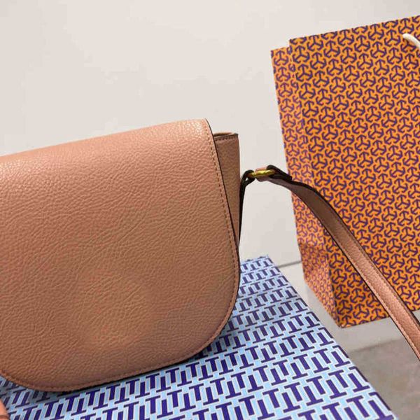 shoulder bags shoulder bag designer messenger tote with flap brown genuine leather fashion briefcase crossbody female purses 220411
shoulder bags shoulder bag designer messenger tote with flap brown genuine leather fashion briefcase crossbody female purses 220411