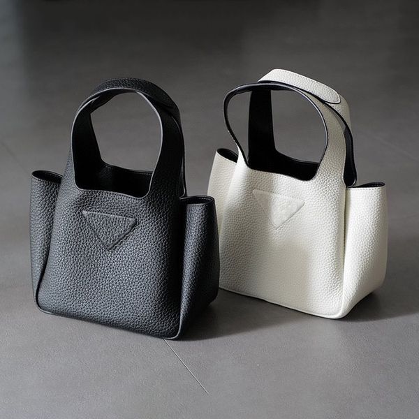 mens genuine leather prad cross body shoulder sling bags womens purses triangle basket tote hand bag luxury magnetic snap closure designer m
mens genuine leather prad cross body shoulder sling bags womens purses triangle basket tote hand bag luxury magnetic snap closure designer m