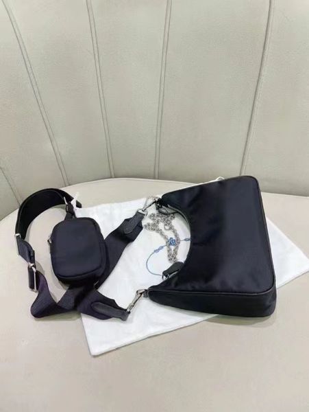 new style tote bag designer bag handbag handbag cross shoulder fashion purse underarm bag women's nylon handbag02
new style tote bag designer bag handbag handbag cross shoulder fashion purse underarm bag women's nylon handbag02