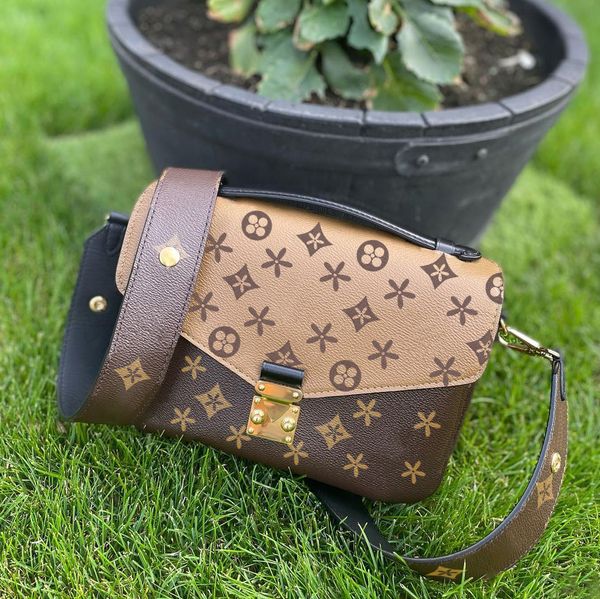 pochette metis m44875 women men bag luxury designer briefcase lapbags shoulder totes clutch cross body handbags fashion genuine leather enve
pochette metis m44875 women men bag luxury designer briefcase lapbags shoulder totes clutch cross body handbags fashion genuine leather enve