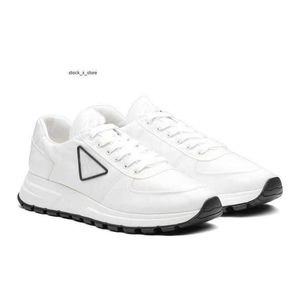 luxury prax 01 sports sneakers shoes men's re-nylon technical fabric casual walking famous rubber lug sole runner trainers, Black
luxury prax 01 sports sneakers shoes men's re-nylon technical fabric casual walking famous rubber lug sole runner trainers, Black
