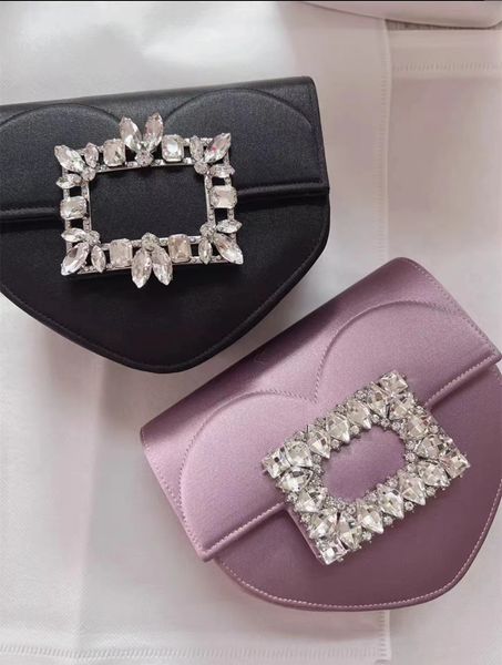 designer classic women's dinner bag high-quality solid color real silk diamond-encrusted square buckle banquet chain love envelope bag
designer classic women's dinner bag high-quality solid color real silk diamond-encrusted square buckle banquet chain love envelope bag