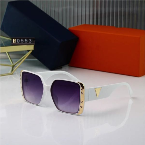 2023 luxury designer sunglasses woman eyeglasses outdoor shades pc frame fashion classic lady sun glasses mirrors for women 0553, White;black
2023 luxury designer sunglasses woman eyeglasses outdoor shades pc frame fashion classic lady sun glasses mirrors for women 0553, White;black