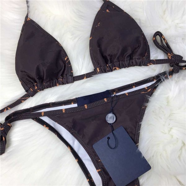 designer fashion summer swimwear brown floral letter girl bathing suit female backless swimsuit trendy two pieces bikinis summer party trave, White;black
designer fashion summer swimwear brown floral letter girl bathing suit female backless swimsuit trendy two pieces bikinis summer party trave, White;black