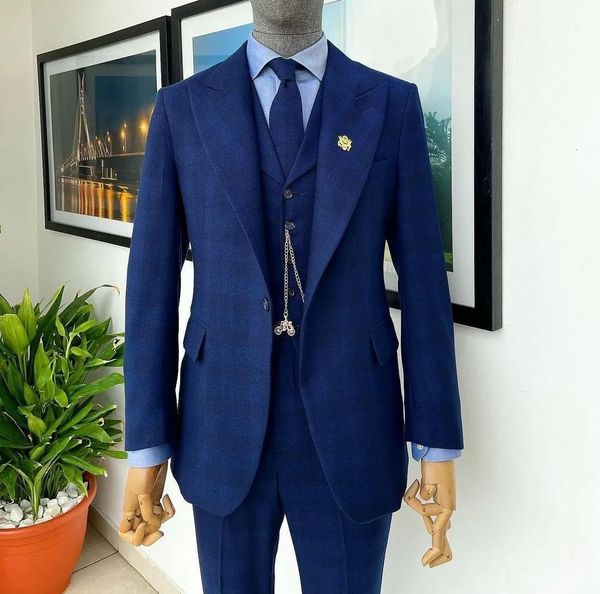 men's suits blazers navy blue men's customized 3-piece jacket vest pants one button pleated lapel ultra-thin business wedding dres, White;black
men's suits blazers navy blue men's customized 3-piece jacket vest pants one button pleated lapel ultra-thin business wedding dres, White;black
