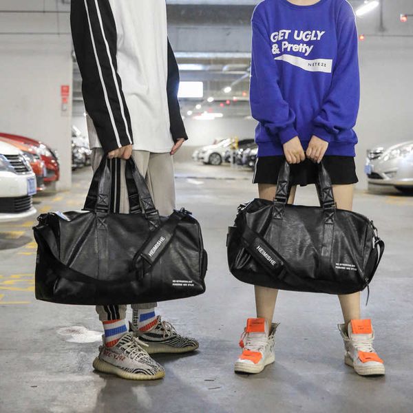 duffel bags new fashion letters leisure pu leather large capacity travel bag short distance light men s and women s boarding 230406
duffel bags new fashion letters leisure pu leather large capacity travel bag short distance light men s and women s boarding 230406