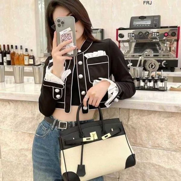 designer birkin bags herms handbags autumn and winter 2023 new big net red same patchwork canvas buckle hand have logo have logo frj
designer birkin bags herms handbags autumn and winter 2023 new big net red same patchwork canvas buckle hand have logo have logo frj