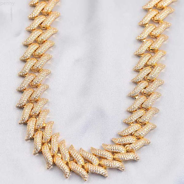 new design spiked shape s925 silver cuban chain bracelet 18mm width ice out moissanite diamond hiphop link necklace
new design spiked shape s925 silver cuban chain bracelet 18mm width ice out moissanite diamond hiphop link necklace