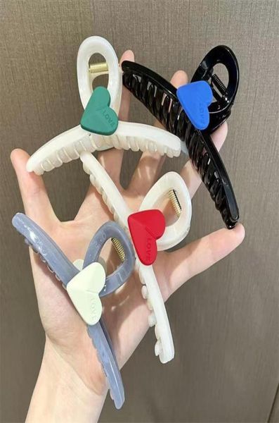 barrettes south korea elegant love hairpin headdress shark clip height at the back of the head8953107, Golden;silver
barrettes south korea elegant love hairpin headdress shark clip height at the back of the head8953107, Golden;silver