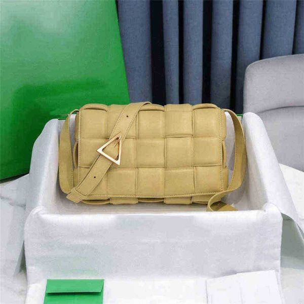 bottegas bags venetas cassettess designer luxury intrecciato padded cassettes ladies shoulder lambskin pink 7a quality womy
bottegas bags venetas cassettess designer luxury intrecciato padded cassettes ladies shoulder lambskin pink 7a quality womy