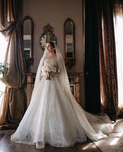 elegant ball gown wedding dresses bateau long sleeves sequins appliques beaded floor length 3d lace ruffles sparkly zipper bridal gowns plus, White
elegant ball gown wedding dresses bateau long sleeves sequins appliques beaded floor length 3d lace ruffles sparkly zipper bridal gowns plus, White