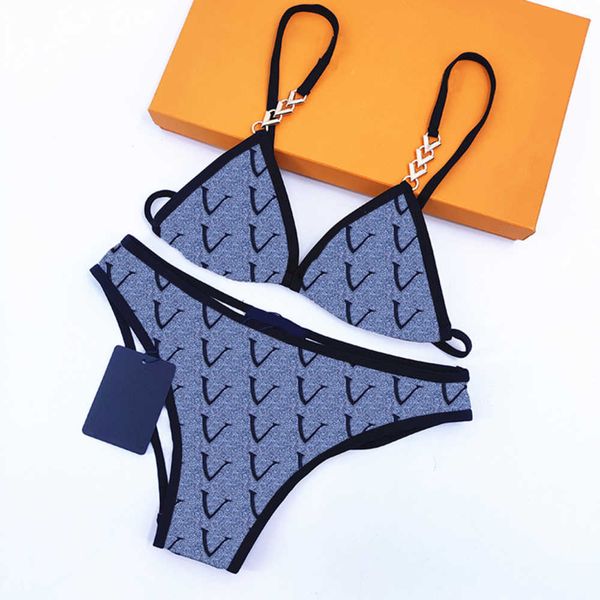 designer fashion summer swimwear classic metal letter chain bikini set sunflower pattern printed swimwear women summer triangle beach suit b, White;black
designer fashion summer swimwear classic metal letter chain bikini set sunflower pattern printed swimwear women summer triangle beach suit b, White;black